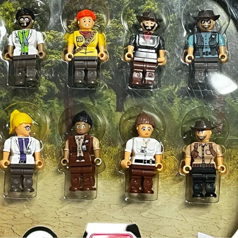 Block Tech‎ Dino World 8 Figures Compatible Building Bricks Toy (BRAND NEW)